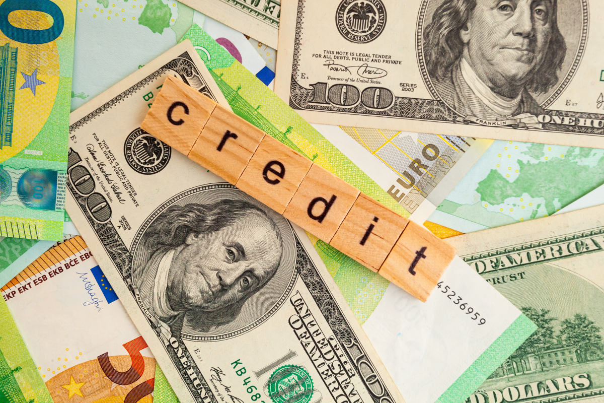 Broker Credite si Leasing